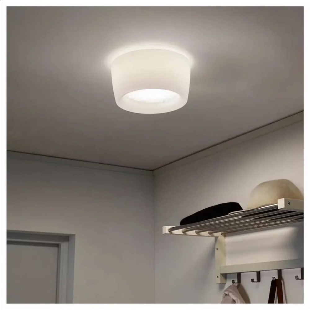 IKEA MESOSFÄR Ceiling lamp Diameter 10” White BRAND NEW-
